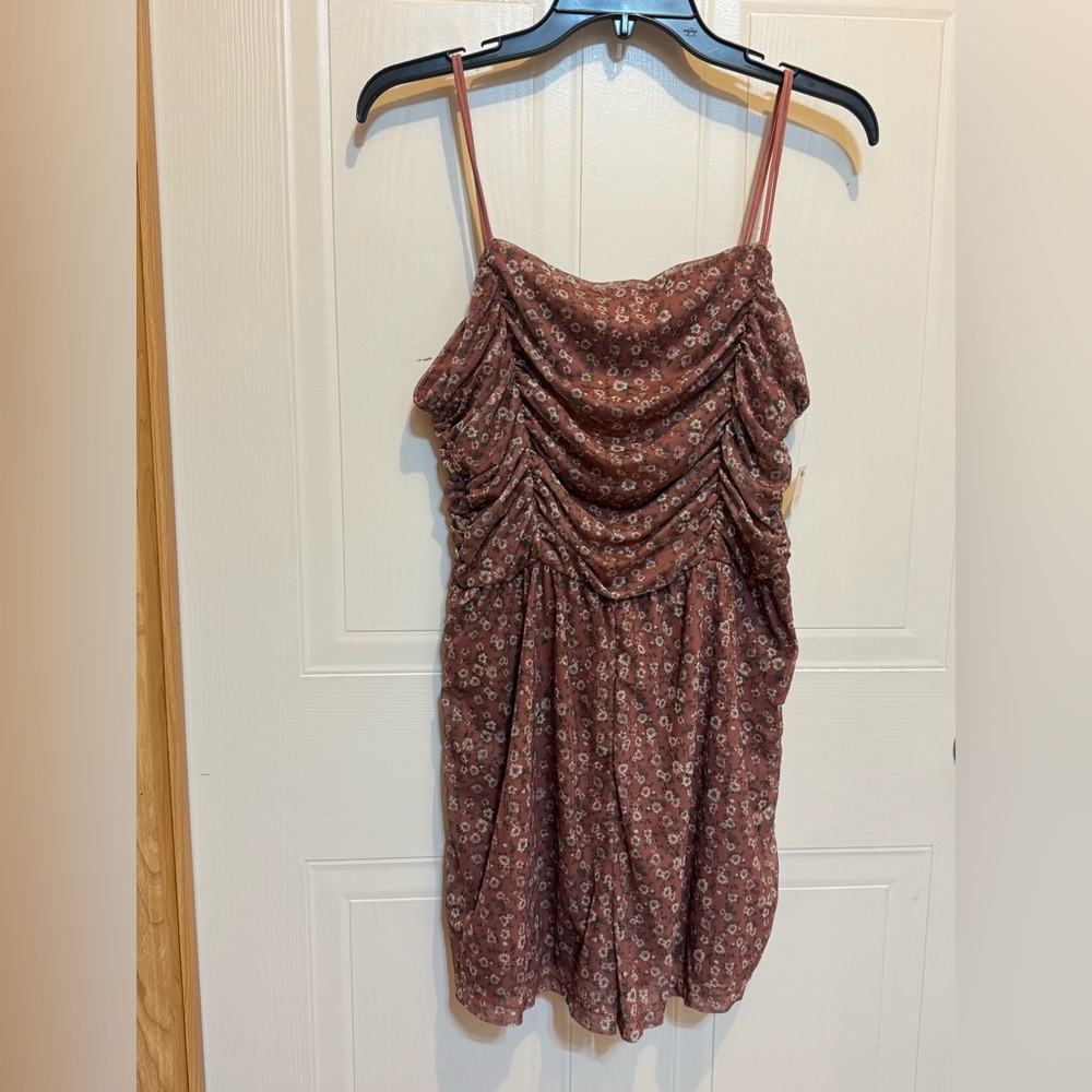 Ultra Flirt Sz Jr XL Terracotta Floral Romper NWT😊😊